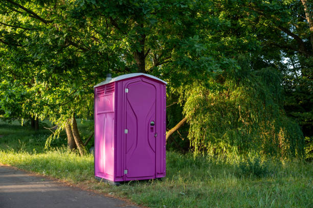 Porta potty delivery and setup in Shell Ridge, CA